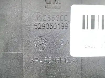 Second-hand car spare part fuse box unit for opel insignia a (g09) 1.6 cdti (68) oem iam references 13255300 - 529050199   Second-hand car spare part fuse box unit for opel insignia a (g09) 1.6 cdti (68) oem iam references 13255300 - 529050199