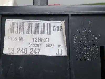 Second-hand car spare part fuse box unit for opel vectra c (z02) 1.9 cdti (f69) oem iam references 13240247 - 12hfz1  
