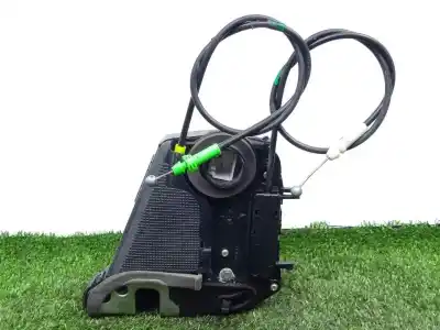 Pièce détachée automobile d'occasion serrure de porte arrière gauche pour toyota yaris (ksp9/scp9/nlp9) 1.4 turbodiesel cat références oem iam   