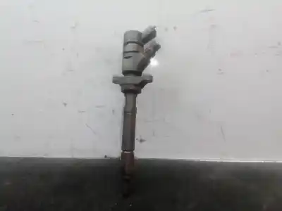 Pezzo di ricambio per auto di seconda mano INIETTORE per FORD FIESTA VI (CB1, CCN) 1.6 TDCI Riferimenti OEM IAM 0445110239  