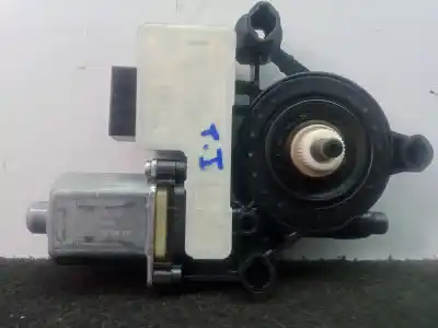 Second-hand car spare part rear left window motor for seat leon st (5f8) 1.6 tdi oem iam references 5q0959811e - 0130822725