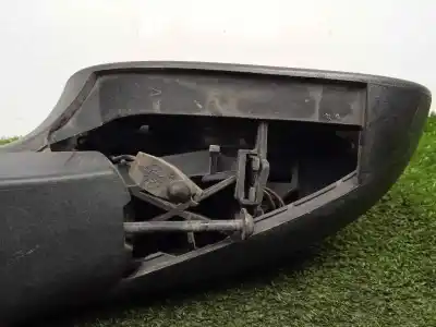 Peça sobressalente para automóvel em segunda mão espelho retrovisor direito por peugeot 1007 1.4 hdi referências oem iam   