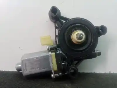 Second-hand car spare part Left Front Window Motor for SEAT LEON ST (5F8) 1.6 TDI OEM IAM references 5Q0959801B - 0130822717  