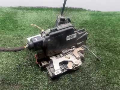 Автозапчастина б/у замок передніх дверей лівий для skoda fabia i (6y2) 1.9 sdi посилання на oem iam 114977x  