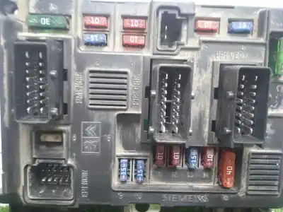 İkinci el araba yedek parçası röle/sigorta kutusu için citroen c3 i (fc_, fn_) 1.4 hdi oem iam referansları 9643498530 bsmb3 