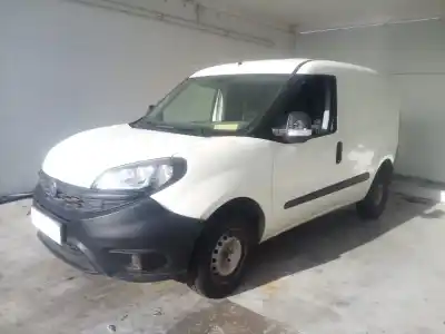 Second-hand car spare part LEFT FRONT DOOR for FIAT DOBLO CARGO (263_) 1.3 D MULTIJET (263WXU1A) OEM IAM references   