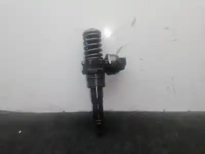 Pezzo di ricambio per auto di seconda mano INIETTORE per SEAT LEON (1P1) 1.9 TDI Riferimenti OEM IAM 0414720215  
