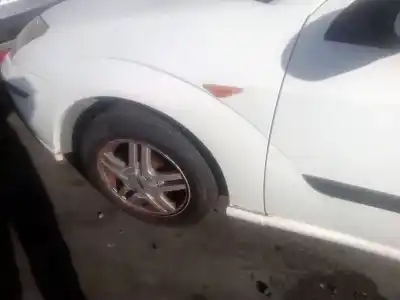 Peça sobressalente para automóvel em segunda mão guarda-lamas dianteiro esquerdo por ford focus i (daw, dbw) 1.8 di / tddi referências oem iam   