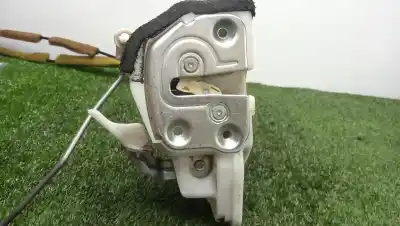 Second-hand car spare part left front door lock for mazda 3 (bl) 1.6 mzr cd (bl14) oem iam references 2120 - b0214  