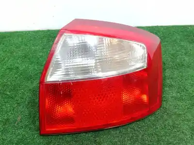 İkinci el araba yedek parçası  için AUDI A4 B6 (8E2)  OEM IAM referansları 8E0945096C - 008330082664 01-05 