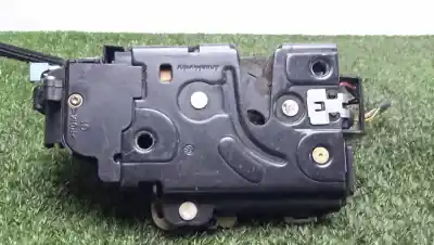Second-hand car spare part left front door lock for skoda octavia ii (1z3) 2.0 tdi oem iam references 3d1837015   Second-hand car spare part left front door lock for skoda octavia ii (1z3) 2.0 tdi oem iam references 3d1837015