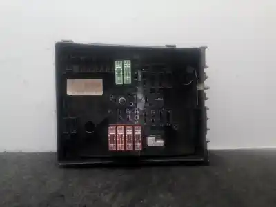 Peça sobressalente para automóvel em segunda mão CAIXA DE FUSÍVEIS E RELÉS por VOLKSWAGEN GOLF V (1K1) 1.9 TDI Referências OEM IAM 1K0937125A  