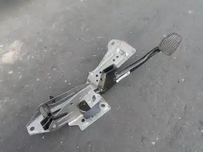 Tweedehands auto-onderdeel REMPEDAAL voor FORD FOCUS LIM. (CB8) 1.6 TDCi CAT OEM IAM-referenties BV612467GB  