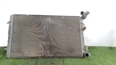 Second-hand car spare part water radiator for seat toledo ii (1m2) 1.9 tdi oem iam references 1j0121253ap - 853497t 640x415x35mm 