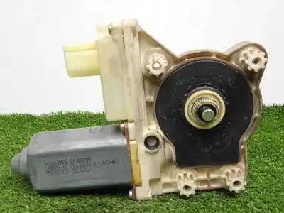 Second-hand car spare part left front window motor for bmw serie 7 (e65/e66) 3.0 turbodiesel cat oem iam references 5wk1052 - 0206008001 - 06c4704  