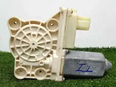 Second-hand car spare part Rear Left Window Motor for BMW SERIE 7 (E65/E66) 3.0 Turbodiesel CAT OEM IAM references 0206008001 - 5WK1052  