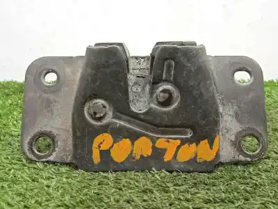 Second-hand car spare part Trunk Lock for SSANGYONG REXTON 2.7 Turbodiesel CAT OEM IAM references 7140108000  1.PIN