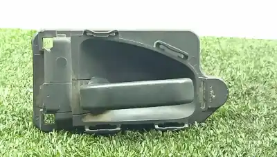 Recambio de automóvil de segunda mano de MANETA INTERIOR DELANTERA IZQUIERDA para CITROEN SAXO (S0, S1)  referencias OEM IAM 9618585677  