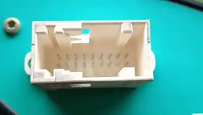 Second-hand car spare part dashboard for peugeot 206 fastback (2a/c) 2.0 hdi 90 oem iam references 9648836380 - 6104tx - wj1c42c2  