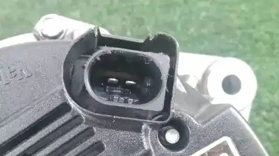 Second-hand car spare part alternator for bmw 3 compact (e46) 320 td oem iam references tg15c012 polea.hembrague - 6.canales - 150.ah - 14v 