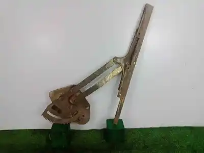 Second-hand car spare part passenger side right window regulator for renault 12 1.3 (1170) oem iam references   