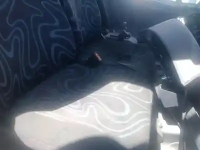 Pezzo di ricambio per auto di seconda mano SEDILE ANTERIORE DESTRO per IVECO EUROCARGO 100E18 E5 Riferimenti OEM IAM   