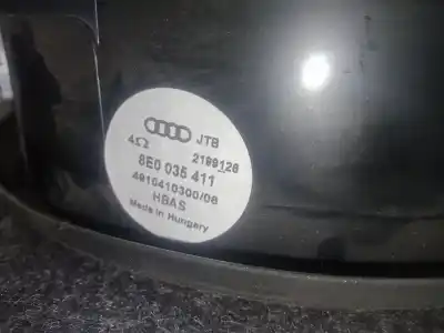 Peça sobressalente para automóvel em segunda mão sistema de áudio / rádio cd por seat exeo (3r2) 2.0 tdi referências oem iam 8e0035411  