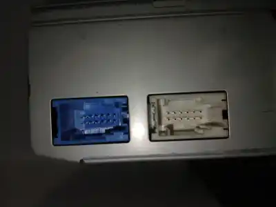 Peça sobressalente para automóvel em segunda mão sistema de áudio / rádio cd por bmw 3 touring (e46) 330 d referências oem iam 65526934409 - 65526923875  