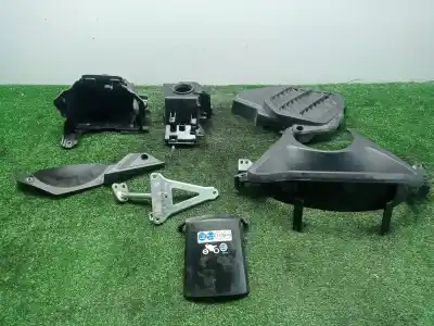 Second-hand car spare part decorative moulding for honda pcx pcx 125 oem iam references 81320k96d000 - 64337k97t000 - 81141k96v000 - 19150