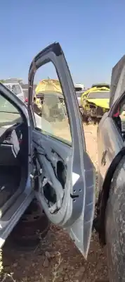 Автозапчастина б/у передні праві двері для hyundai getz (tb) 1.1 посилання на oem iam    Автозапчастина б/у передні праві двері для hyundai getz (tb) 1.1 посилання на oem iam