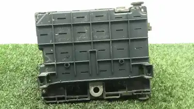 Pezzo di ricambio per auto di seconda mano scatola relè/fusibili per peugeot 206 fastback (2a/c) 1.4 hdi eco 70 riferimenti oem iam 9650664180 - 31422145 bsmb2 