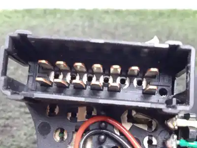 Peça sobressalente para automóvel em segunda mão comutador de luzes por dacia duster (hs_) 1.5 dci 4x4 (hsmc, hsmd) referências oem iam e10609589  