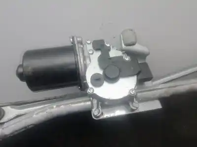Second-hand car spare part front windshield wiper motor for bmw 1 (e87) 118 d oem iam references 692570601 - 404871  