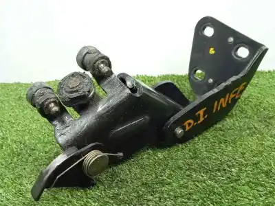 Peça sobressalente para automóvel em segunda mão suporte / guia de porta de correr por peugeot 1007 1.4 hdi referências oem iam 