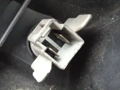 Second-hand car spare part right headlight for nissan note (e11, ne11) 1.5 dci oem iam references  08-12 