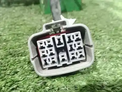 Second-hand car spare part right headlight for mazda 3 (bl) 1.6 mzr cd (bl14) oem iam references  2010-2013 halogeno - hb3+h11