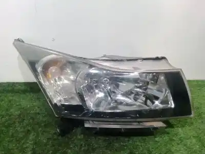Second-hand car spare part right headlight for chevrolet cruze fastback (j305) 2.0 cdi oem iam references 