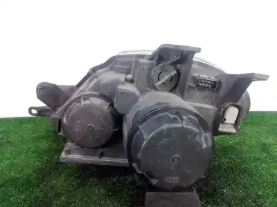 Second-hand car spare part right headlight for citroen c8 2.2 hdi 16v premier ii oem iam references 89007042  