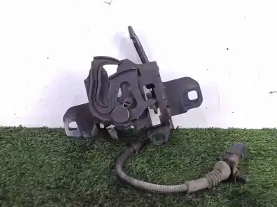 Second-hand car spare part BONNET LOCK for SEAT LEON (1M1)  OEM IAM references 1M0823503J - 1M0823503K  