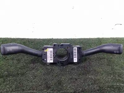 Peça sobressalente para automóvel em segunda mão  por SEAT LEON (1M1)  Referências OEM IAM 8L0953513G - 4B0O953503F  