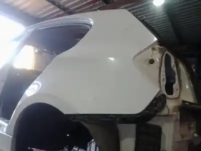 Peça sobressalente para automóvel em segunda mão aba do guarda-lamas traseiro esquerdo por bmw serie 1 berlina (e81/e87) 2.0 16v referências oem iam 