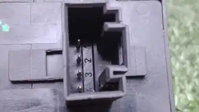 Second-hand car spare part left front power window switch for seat leon (1p1) 1.9 tdi oem iam references    Second-hand car spare part left front power window switch for seat leon (1p1) 1.9 tdi oem iam references