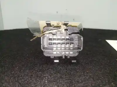 Pezzo di ricambio per auto di seconda mano interruttore alzacristalli anteriore sinistro per renault megane ii (bm0/1_, cm0/1_) 1.5 dci (bm02, bm13, bm2a, cm02, cm13) riferimenti oem iam 315034a   Pezzo di ricambio per auto di seconda mano interruttore alzacristalli anteriore sinistro per renault megane ii (bm0/1_, cm0/1_) 1.5 dci (bm02, bm13, bm2a, cm02, cm13) riferimenti oem iam 315034a