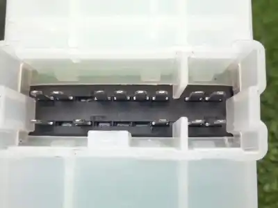 Peça sobressalente para automóvel em segunda mão botão / interruptor elevador vidro dianteiro esquerdo por nissan note (e11, ne11) 1.5 dci referências oem iam   