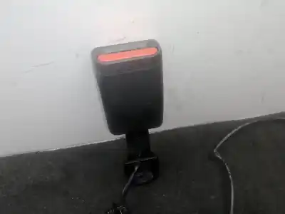 Peça sobressalente para automóvel em segunda mão chicote / encaixe cinto segurança dianteiro direito por omoda 5 1.6 tgdi referências oem iam 406000563aa  
