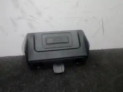 Peça sobressalente para automóvel em segunda mão puxador exterior de mala por omoda 5 1.6 tgdi referências oem iam 808000699aa