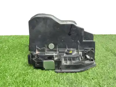 Peça sobressalente para automóvel em segunda mão fechadura da porta traseira esquerda por bmw 1 (f20) 116 d referências oem iam a053702
