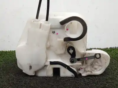 Автозапчастина б/у замок передній праві двері для mitsubishi mirage / space star vi fastback (a0_a) 1.2 (a03a) посилання на oem iam 5715a864  