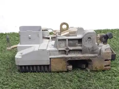 Second-hand car spare part left front door lock for citroen c8 2.2 hdi 16v premier ii oem iam references   