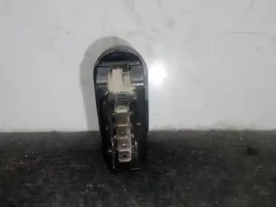 Second-hand car spare part left front power window switch for dacia duster (hs_) 1.5 dci (hsaj) oem iam references 602227  